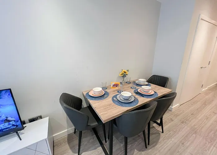 Charming 1-Bedroom Haven Near The Shard In Elephant & Castle