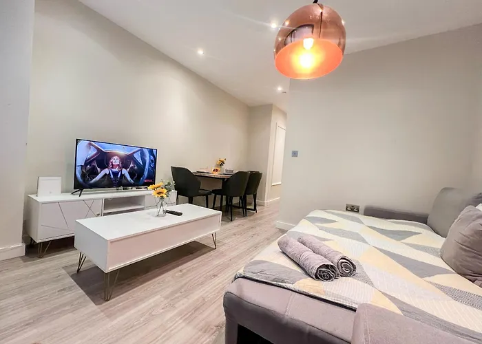 Charming 1-Bedroom Haven Near The Shard In Elephant & Castle