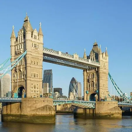 Charming 1-Bedroom Haven Near The Shard In Elephant & Castle Londres Exterior foto